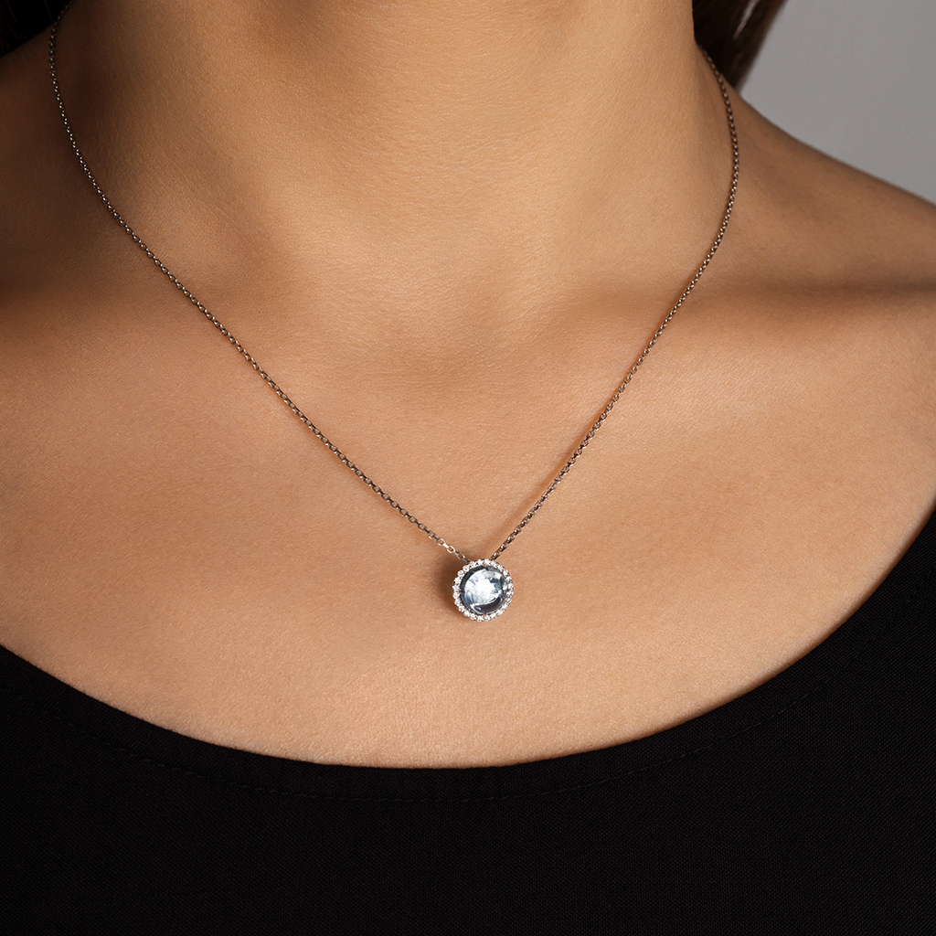 Колье из белого золота с топазом и бриллиантами, плетение якорное