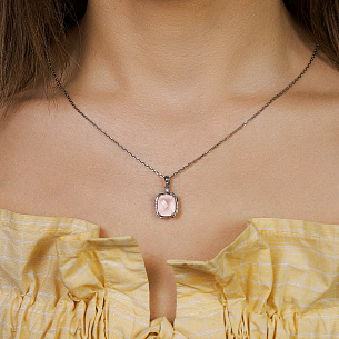 Подвеска из белого золота с кварцем и бриллиантами