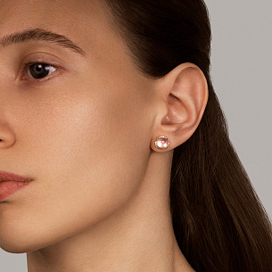 Пусеты из красного золота с розовым кварцем и бриллиантами