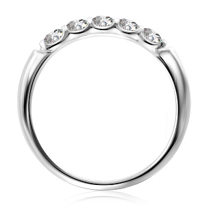 Кольцо с бриллиантами из белого золота