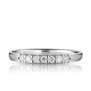 Кольцо обручальное из белого золота с бриллиантами