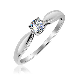 Кольцо помолвочное из белого золота с бриллиантом